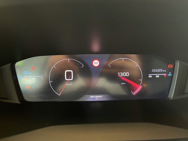 PEUGEOT 2008 usata, con Cruise Control