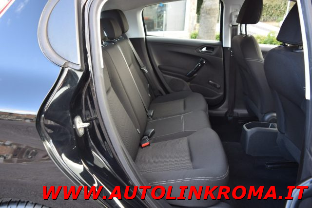 PEUGEOT 208 usata, con ESP