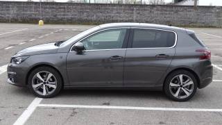 PEUGEOT 308 usata, con Airbag Passeggero