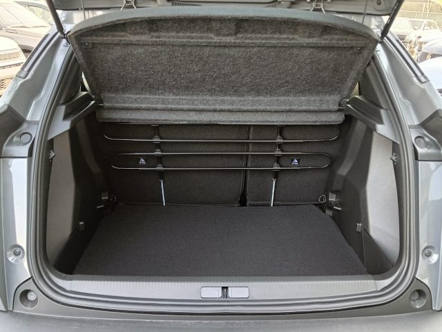PEUGEOT 2008 usata, con Servosterzo