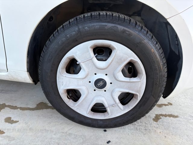 FORD Ka+ usata 41