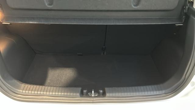 HYUNDAI i10 usata, con Antifurto