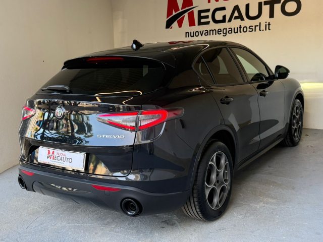 ALFA ROMEO Stelvio usata, con Autoradio
