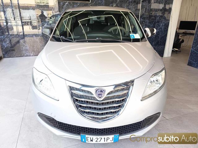 LANCIA Ypsilon usata, con ABS