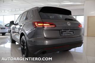 VOLKSWAGEN Touareg usata, con Sensore di luce
