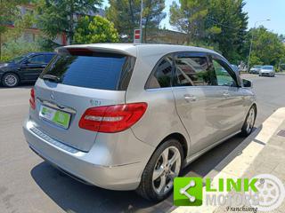 MERCEDES-BENZ B 200 usata, con Vetri oscurati