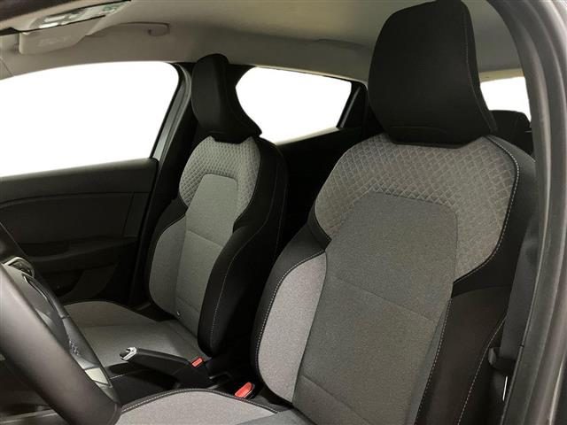 RENAULT Clio usata 22