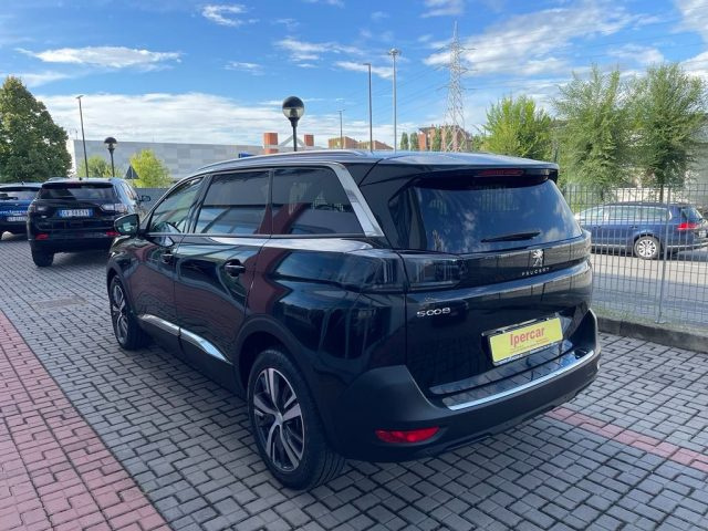 PEUGEOT 5008 usata, con Airbag Passeggero