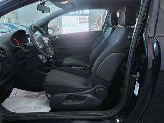 OPEL Corsa usata, con Climatizzatore