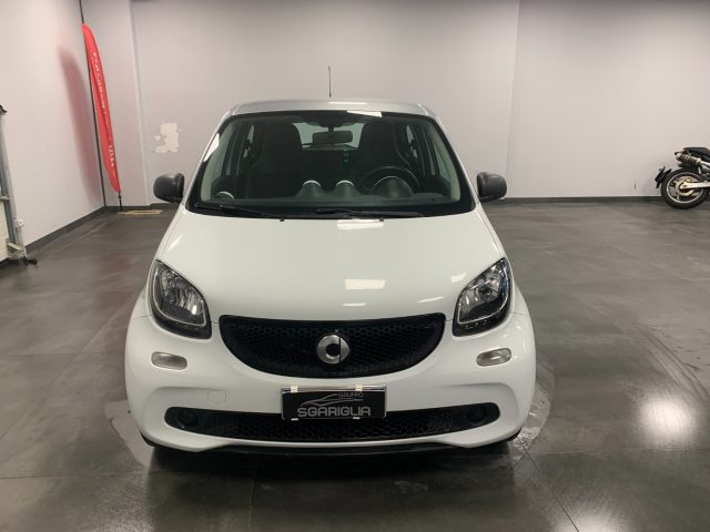 SMART ForFour usata, con USB