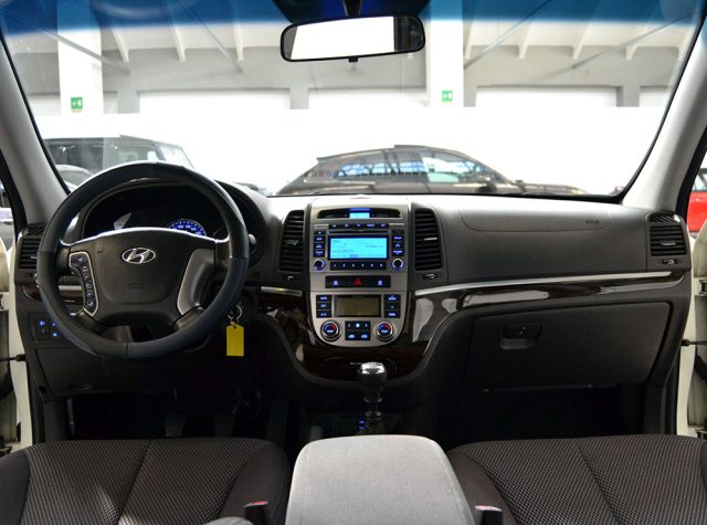 HYUNDAI Santa Fe usata, con Alzacristalli elettrici