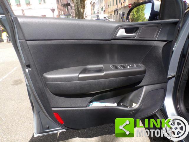 KIA Sportage usata, con Hill holder