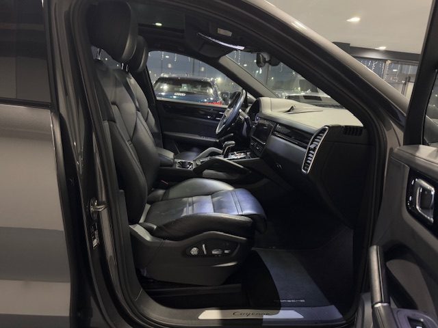 PORSCHE Cayenne usata, con Cruise Control