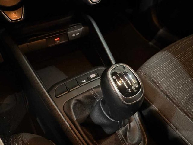 KIA Stonic usata, con Specchietti laterali elettrici