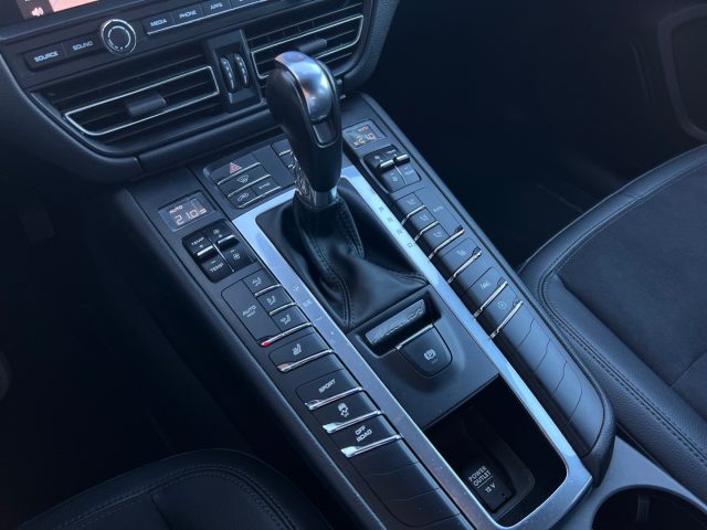 PORSCHE Macan usata, con ESP