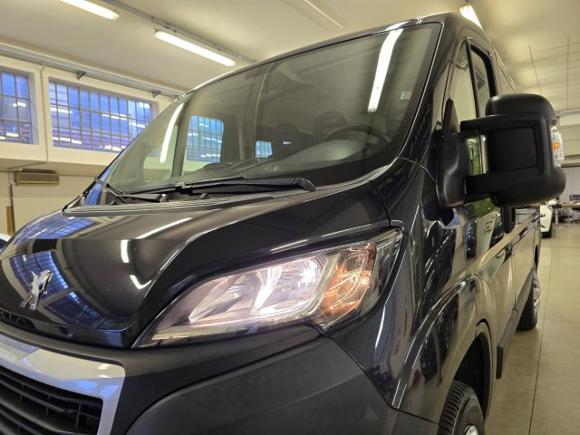 PEUGEOT Boxer usata, con Vivavoce
