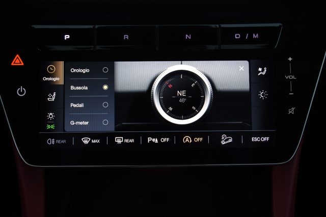 MASERATI Grecale usata, con USB