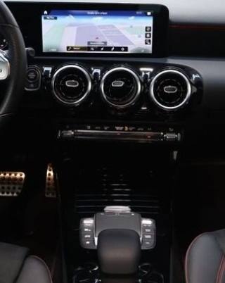 MERCEDES-BENZ A 180 usata, con Climatizzatore