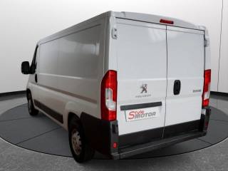 PEUGEOT Boxer usata, con Autoradio digitale