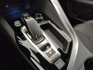 PEUGEOT 3008 usata, con Luci diurne LED