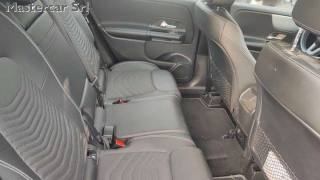 MERCEDES-BENZ GLB 200 usata, con Park Distance Control