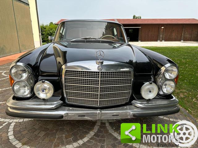 MERCEDES-BENZ 280 usata 2