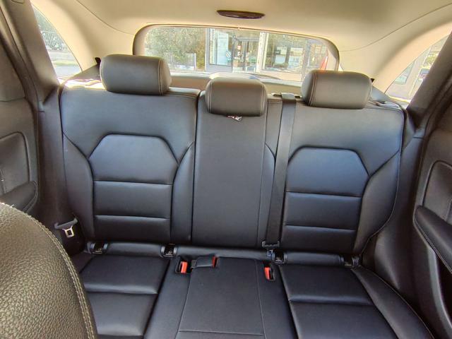 MERCEDES-BENZ B 180 usata, con Interni in pelle