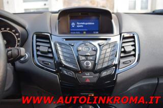 FORD Fiesta usata, con Autoradio
