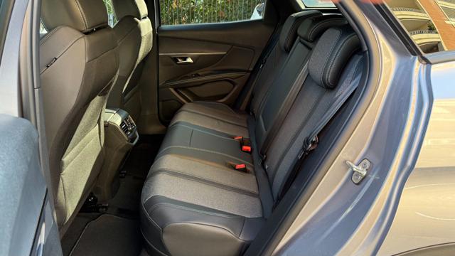 PEUGEOT 3008 usata, con Cruise Control