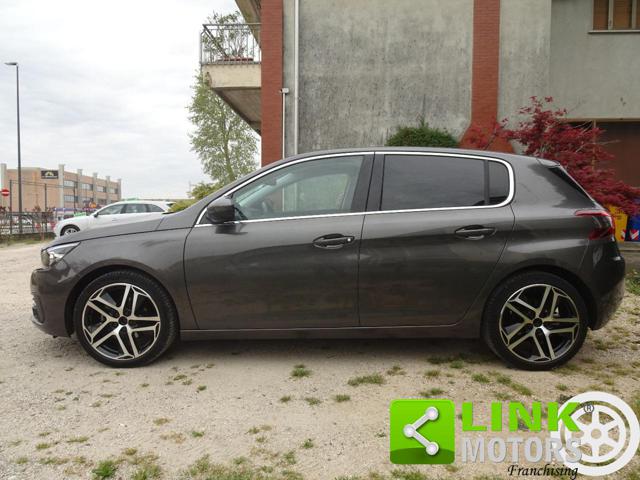 PEUGEOT 308 usata, con Airbag laterali