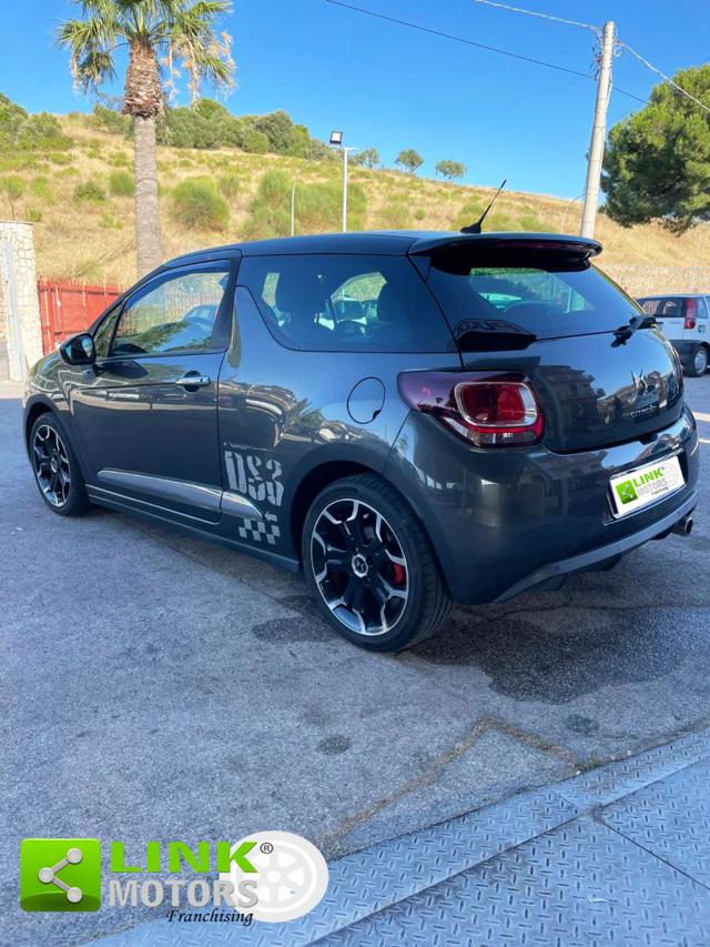 DS AUTOMOBILES DS 3 usata, con Autoradio