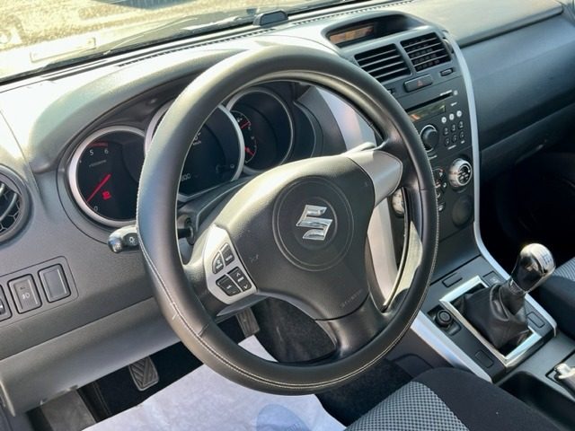 SUZUKI Grand Vitara usata 15
