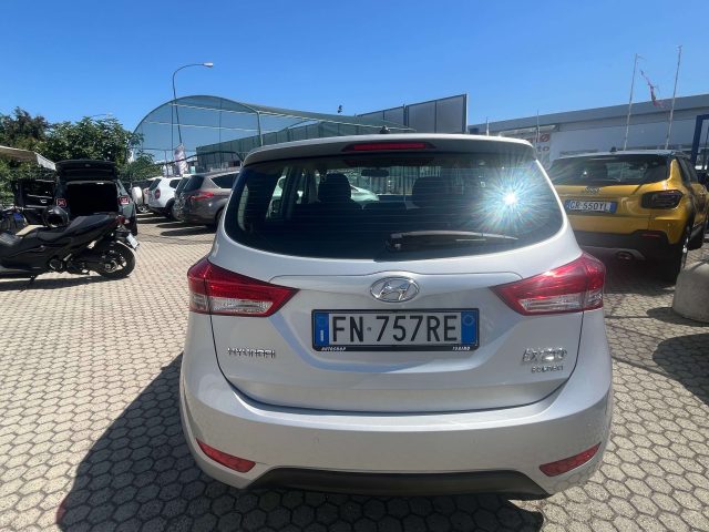 HYUNDAI iX20 usata, con Alzacristalli elettrici