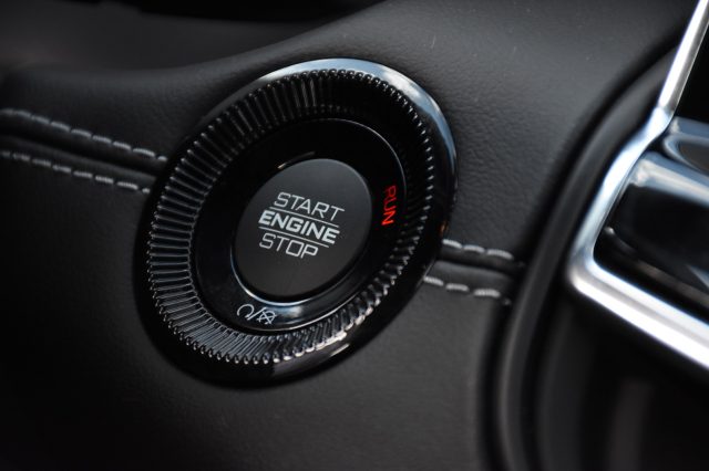 JEEP Compass usata, con Sedile posteriore sdoppiato