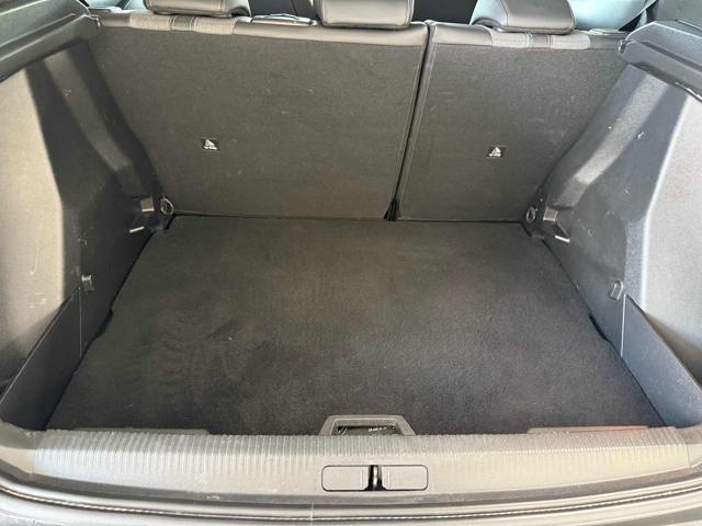 PEUGEOT 2008 usata 27