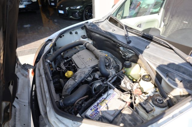 RENAULT Kangoo usata 59