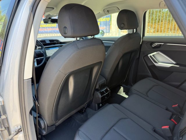 AUDI Q3 usata, con Sensori di parcheggio posteriori