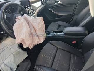 MERCEDES-BENZ CLA 200 usata, con Chiusura centralizzata