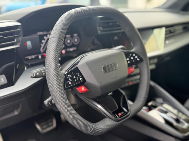 AUDI RS usata, con Controllo automatico clima