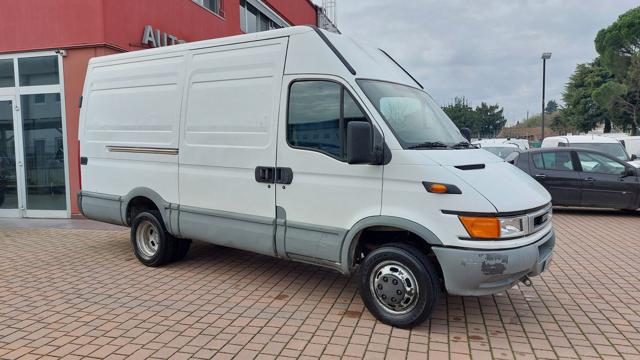 IVECO Daily usata, con Alzacristalli elettrici