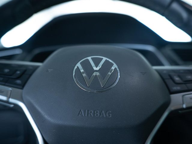 VOLKSWAGEN Tiguan usata, con Fari LED