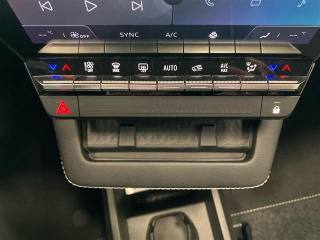 RENAULT Megane usata, con Hill holder