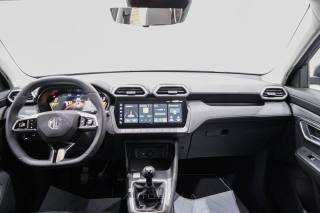 MG ZS usata, con USB