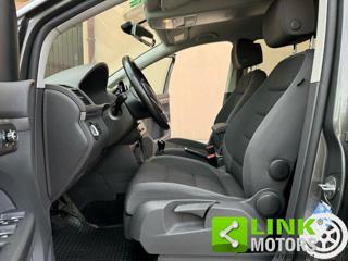 VOLKSWAGEN Touran usata, con Sensore di luce