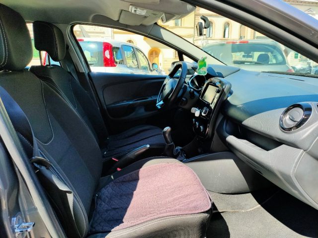 RENAULT Clio usata, con Servosterzo