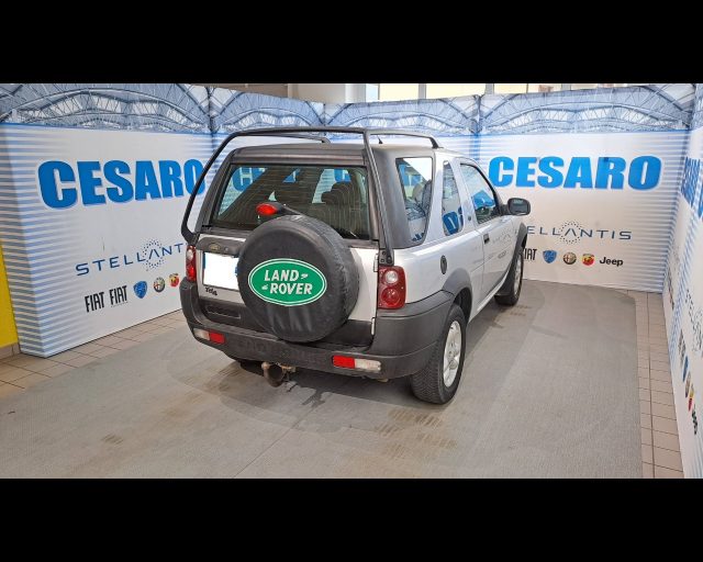 LAND ROVER Freelander usata, con Alzacristalli elettrici