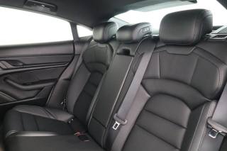 PORSCHE Taycan usata, con Controllo trazione