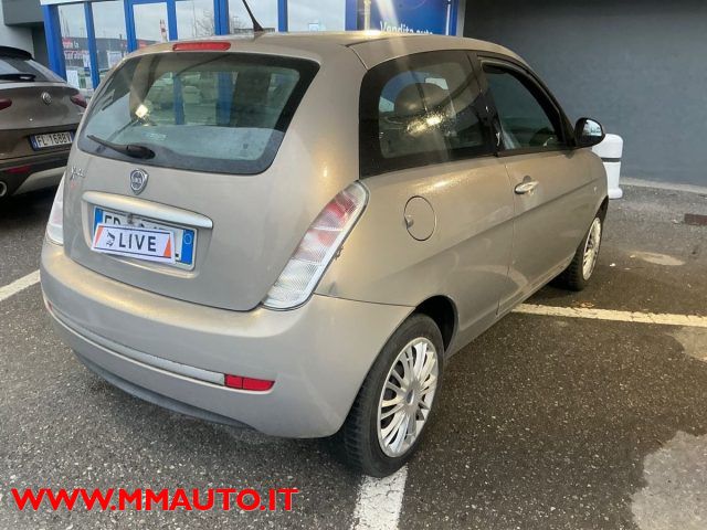 LANCIA Ypsilon usata, con Airbag