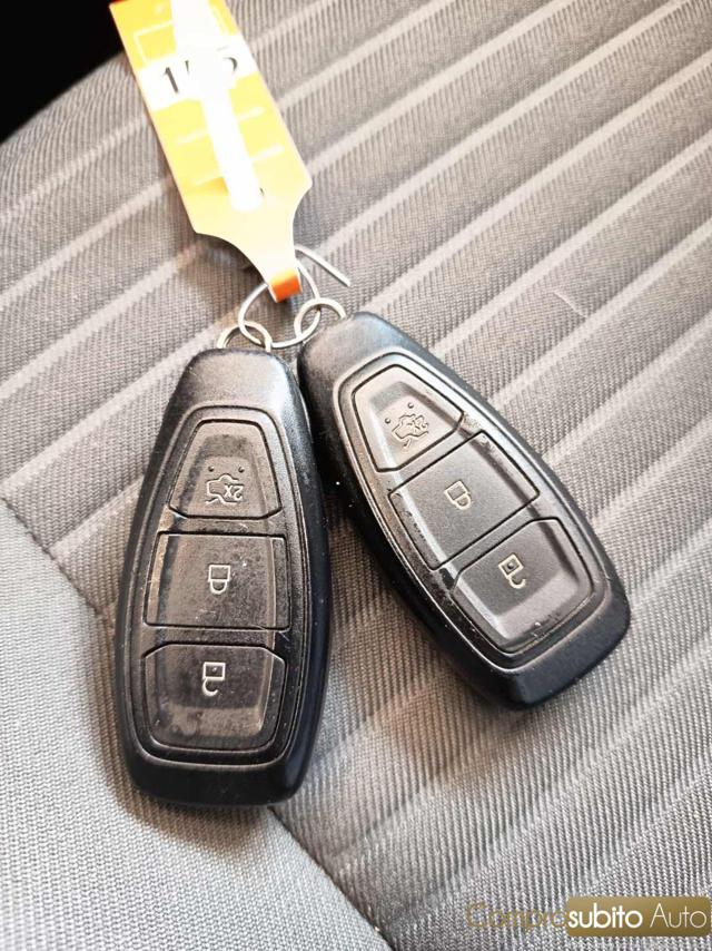 FORD C-Max usata 21