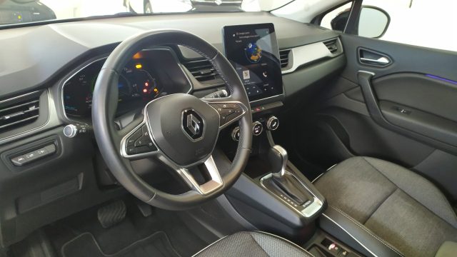 RENAULT Captur usata, con Autoradio